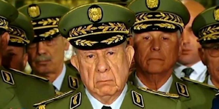 الأطلسي: النظام العسكري الجزائري مصاب بعقدة النقص وبالشعور المزمن بالدونية تجاه المغرب 