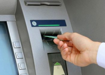 17,5 مليون مغربي يتوفرون على حساب بنكي