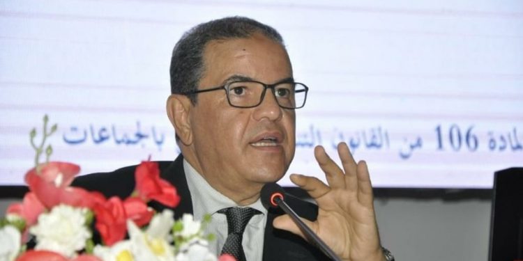 رئيس مجلس مقاطعة عين الشق يقرر اللجوء إلى القضاء