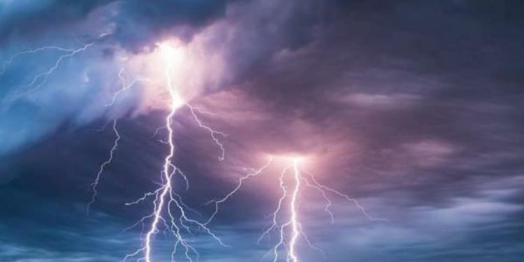 إفران.. لجنة اليقظة تحصي خسائر العاصفة الرعدية
