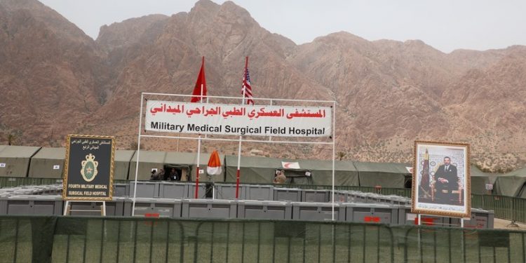 وفد عسكري مغربي أمريكي رفيع بالمستشفى الميداني بتالوين