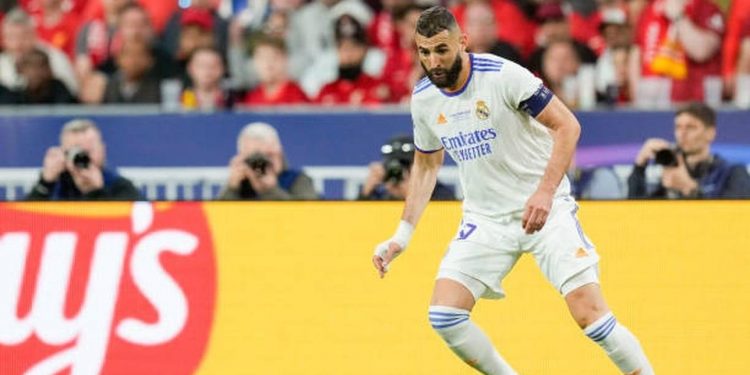 كريم بنزيما يغيب عن تحضيرات ريال مدريد