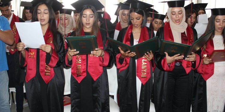 طنجة: تخرج الفوج الأول من سلك الاجازة المهنية في العمل الاجتماعي