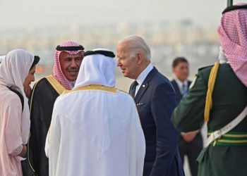 ولي العهد السعودي يستقبل بايدن في جدة
