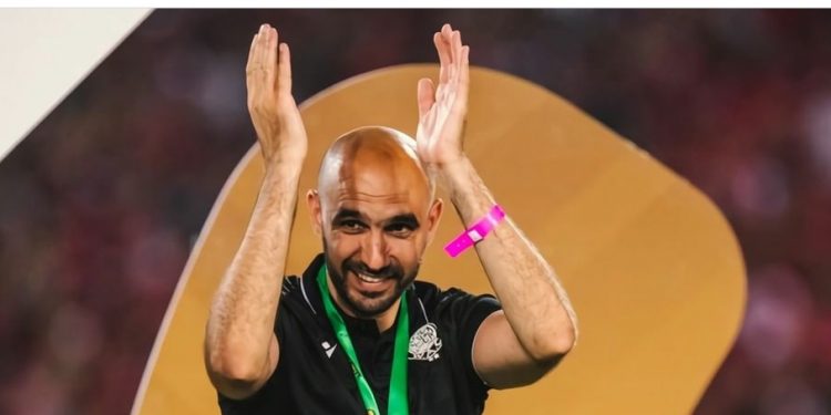 الركراكي للوداديين: “عمري غنساكم.. كنتمنى لكم الأفضل”