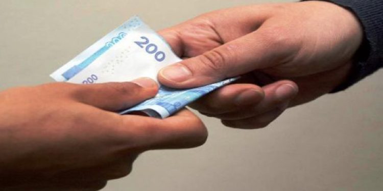 توقيف عون سلطة بمراكش بسبب تلقي رشوة 6000 درهم