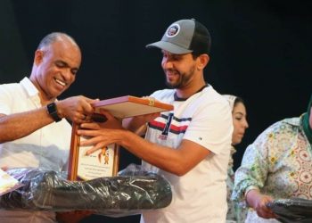 مديرية عين الشق تكرم الإطار الوطني محمد عبدالمنعم