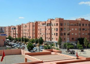 ساكنة حي بتامنصورت مستاءة لغياب مسجد وتجاهل المسؤولين