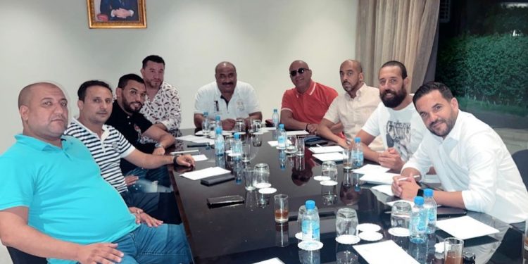 منخرطو شباب المحمدية يعقدون اجتماعا مع الزياتي