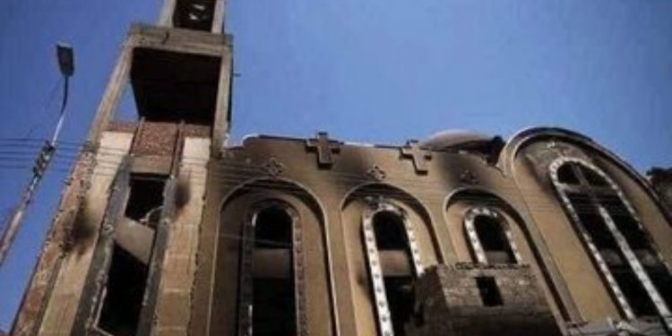 مصر.. عشرات القتلى والجرحى في حريق مروع بكنيسة إمبابة