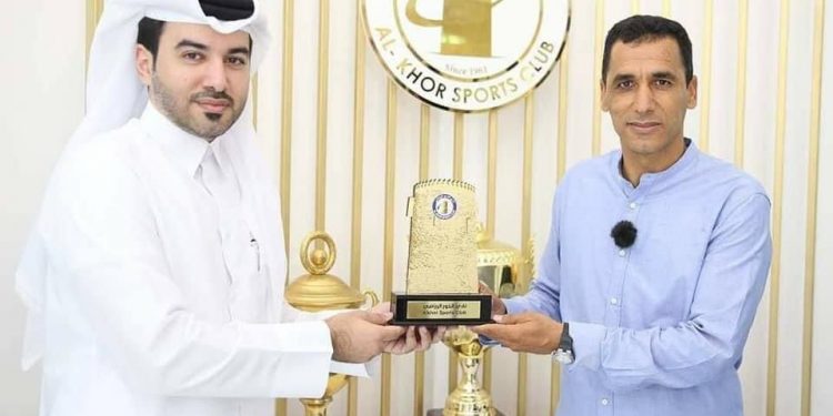 بالصور.. الخور القطري يكرم رشيد روكي