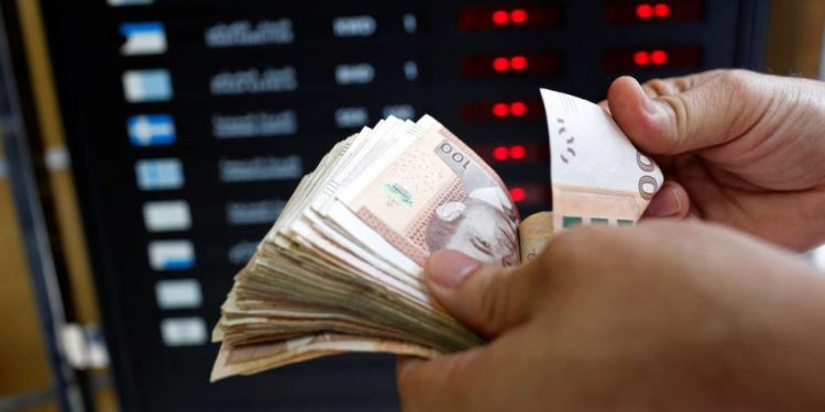 تراجع سعر الدرهم مقابل الأورو