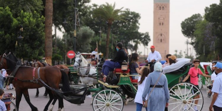 السياح يشتكون من الارتفاع الصاروخي لأسعار الفنادق بمراكش