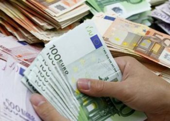 تحويلات مغاربة العالم تواصل ارتفاعها في الصيف