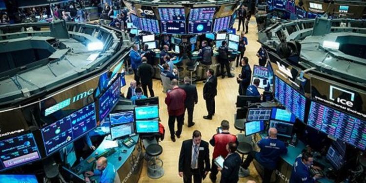 هبوط شبه جماعي في مؤشرات الأسهم العالمية