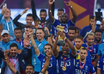 الهلال السعودي يتوج بسوبر لوسيل على حساب الزمالك المصري