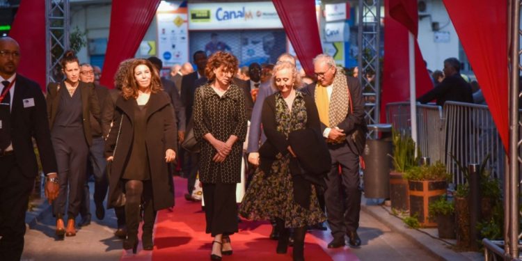 المركز السينمائي يكشف عن دليل المهرجان الوطني للفيلم بطنجة