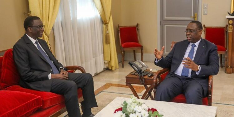 آمادو با يعلن عن أعضاء الحكومة الجديدة بالسنغال