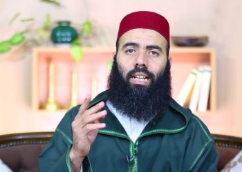 ياسين العمري: توقفوا عن جعل الحمقى مشاهير “فيديو”