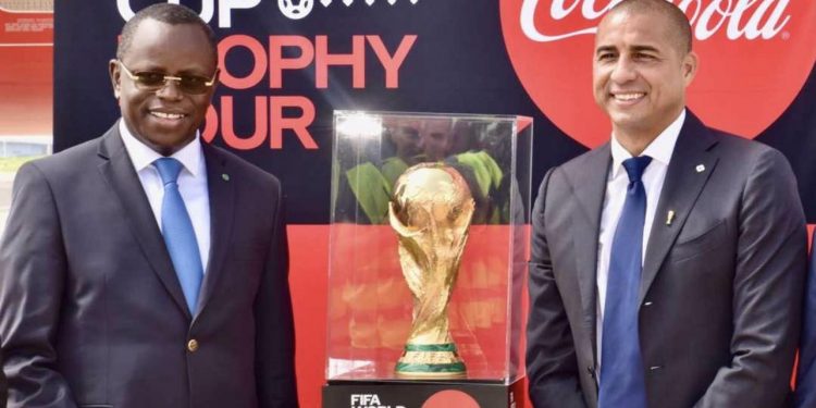 قطر 2022.. كأس العالم الأصلية لكرة القدم تحط الرحال بدكار