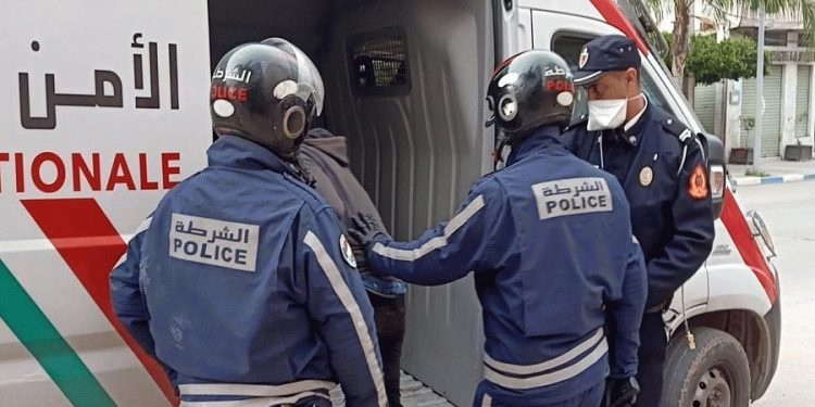 توقيف شخصين يشتبه تورطهما في جريمة قتل بالعيون