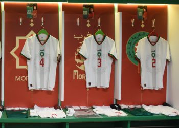 تشكيلة المنتخب الوطني أمام الباراغواي