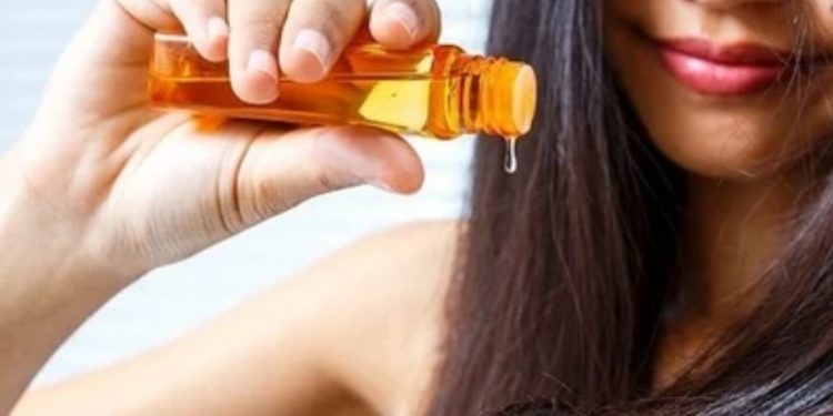 تعرفي على طريقة استعمال زيت الأرغان للشعر