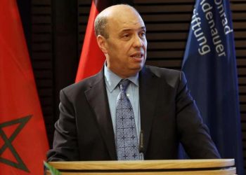 الصحراء المغربية.. السفير زنيبر يندد بمناورات الجزائر المغرضة