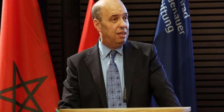 الصحراء المغربية.. السفير زنيبر يندد بمناورات الجزائر المغرضة