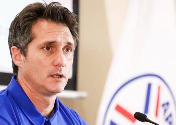 مدرب الباراغواي يعترف بقوة المنتخب المغربي