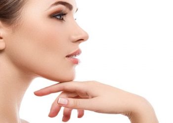 تعرفي على أهم فوائد الفيتامين E للبشرة والشعر