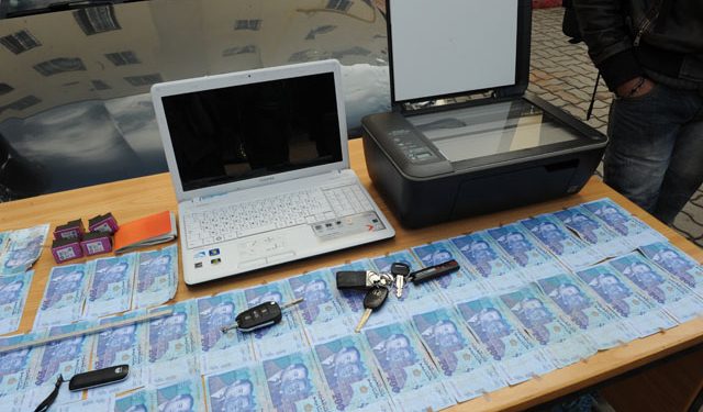 اعتقال مزور النقود بطنجة