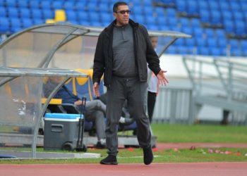 الجامعة تخفض مدة حكم البيضي
