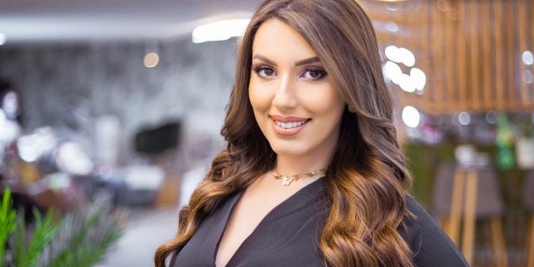 سحر الصديقي تعلن فسخ خطوبتها: “كنت أندير خلط لو كملت”