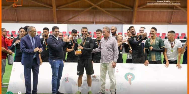 بعد التتويج ببطولة المونديال.. فريق مراكشي يتحصل على جائزة السفر مجانا إلى قطر
