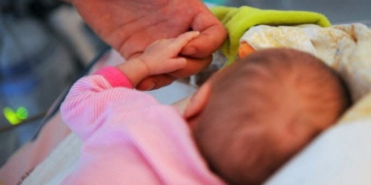 البيضاء.. توقيف مساعدة صيدلي بتهمة الاتجار في أطفال رضع