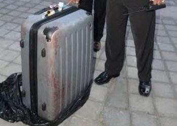 إنزكان.. سيدة تقتل ابنتها وتضعها داخل حقيبة