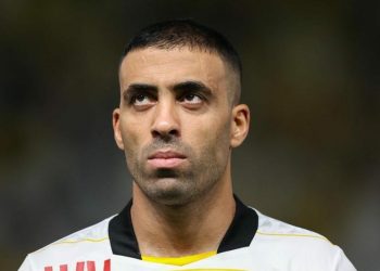 عبدالرزاق حمدالله يخلق الحدث في السعودية