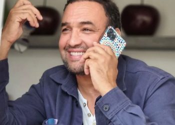 بطريقة غير مباشرة .. رشيد الوالي يرد على جدل “الزليج” المغربي