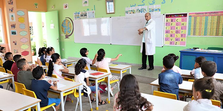 المؤسسات التعليمية تحتفل باليوم العالمي للمدرس