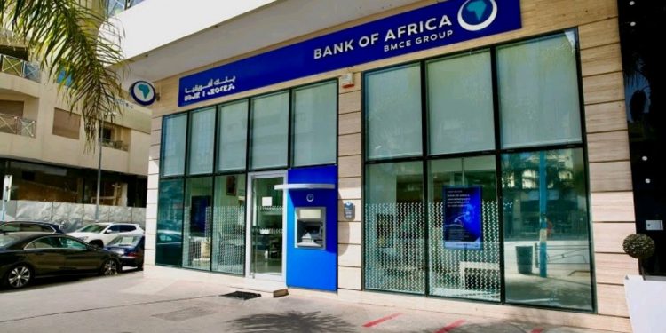 “بنك إفريقيا” يرقمن خدمة توقيع العقود