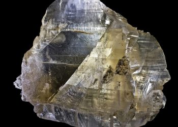 8 شركات سعودية تتنافس على رخصة كشف خام الجبس في المدينة المنورة