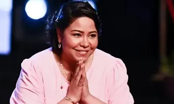 محامي شيرين عبد الوهاب يوضح حقيقة مغادرتها المستشفى