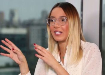الكوميدية لبنى جوهري توجه رسالة للنساء ضحايا العنف