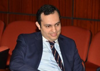 الحكومة تتجه إلى مراجعة مدونة الشغل