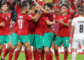 مشاهير مغاربة يخلقون الحدث في قطر