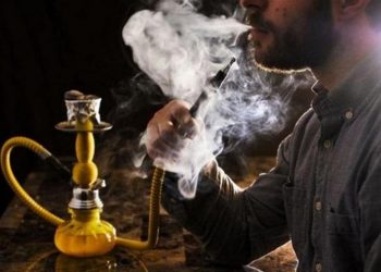 الحكومة المغربية  توافق على قرار رفع ضريبة الشيشة والسجائر الإلكترونية