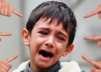 تحت شعار “اليد الممدودة”.. المجلس الثقافي البريطاني يطلق مبادرة لمكافحة التنمر