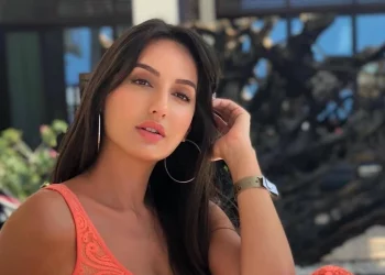 بالرغم من جنسيتها الكندية.. نورة فتحي تدعم أسود الأطلس “بلجيكا مشات ارا كندا”