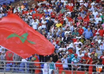 مشجعو المنتخب بمراكش مستائين من غياب تذاكر السفر إلى قطر
